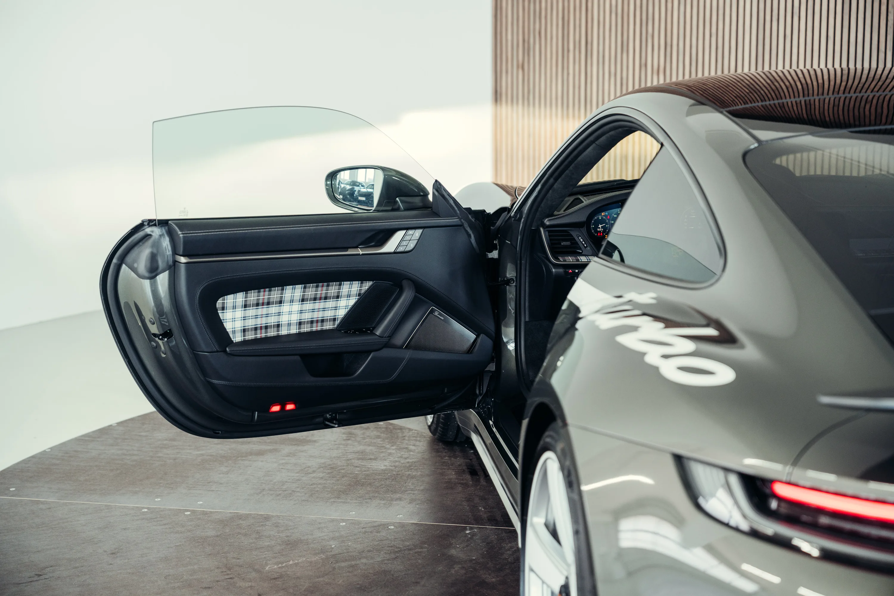 Porsche 911 Turbo 50 Years
