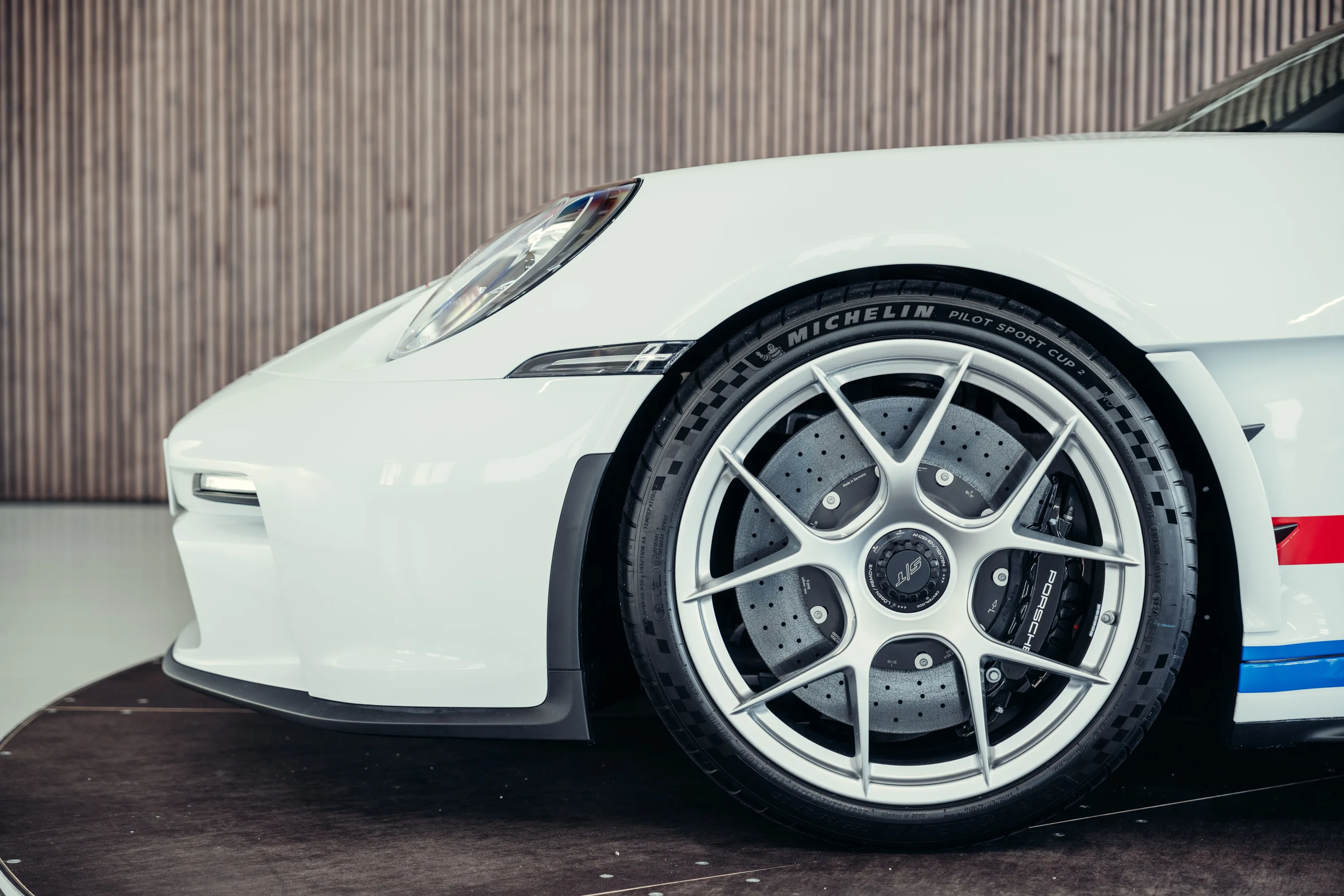 Porsche 911 S/T