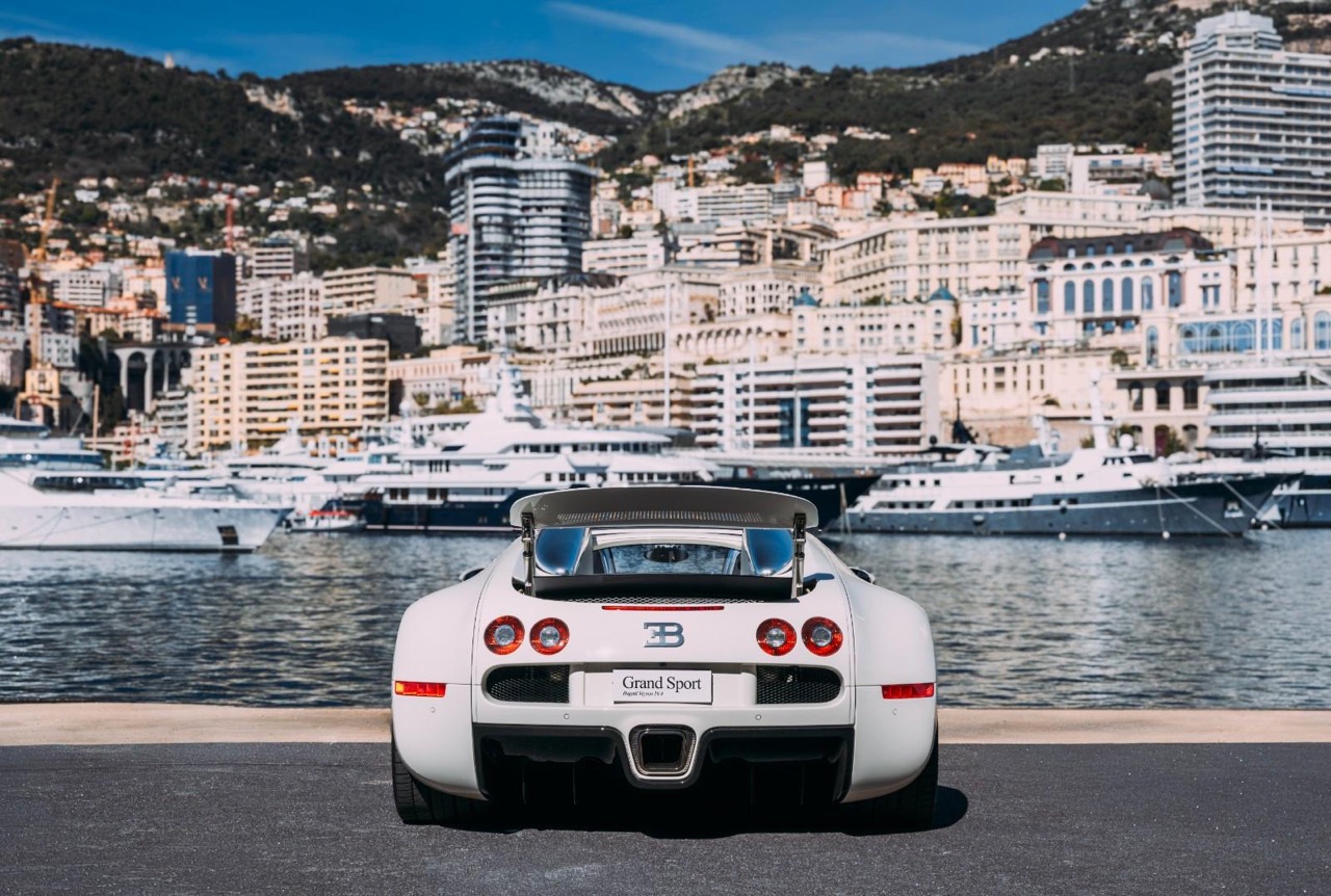 Bugatti Veyron 16.4 Grand Sport