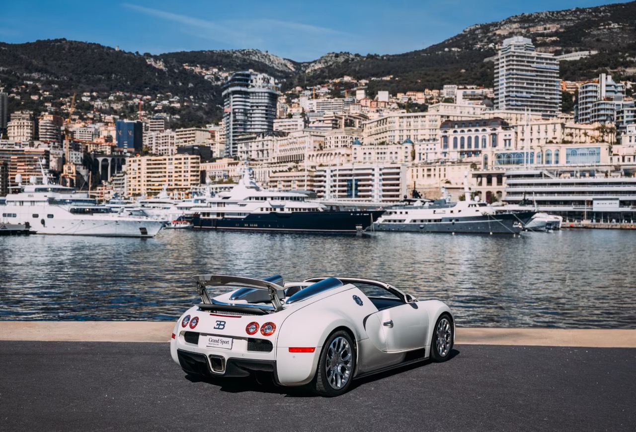 Bugatti Veyron 16.4 Grand Sport