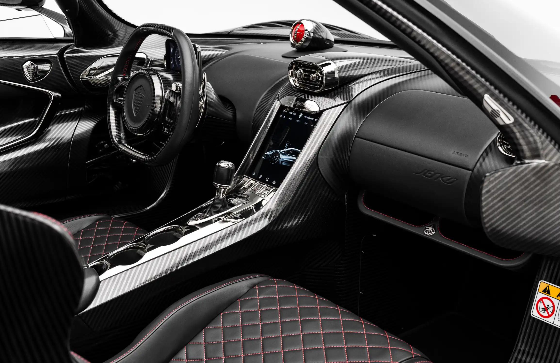Koenigsegg Jesko Attack