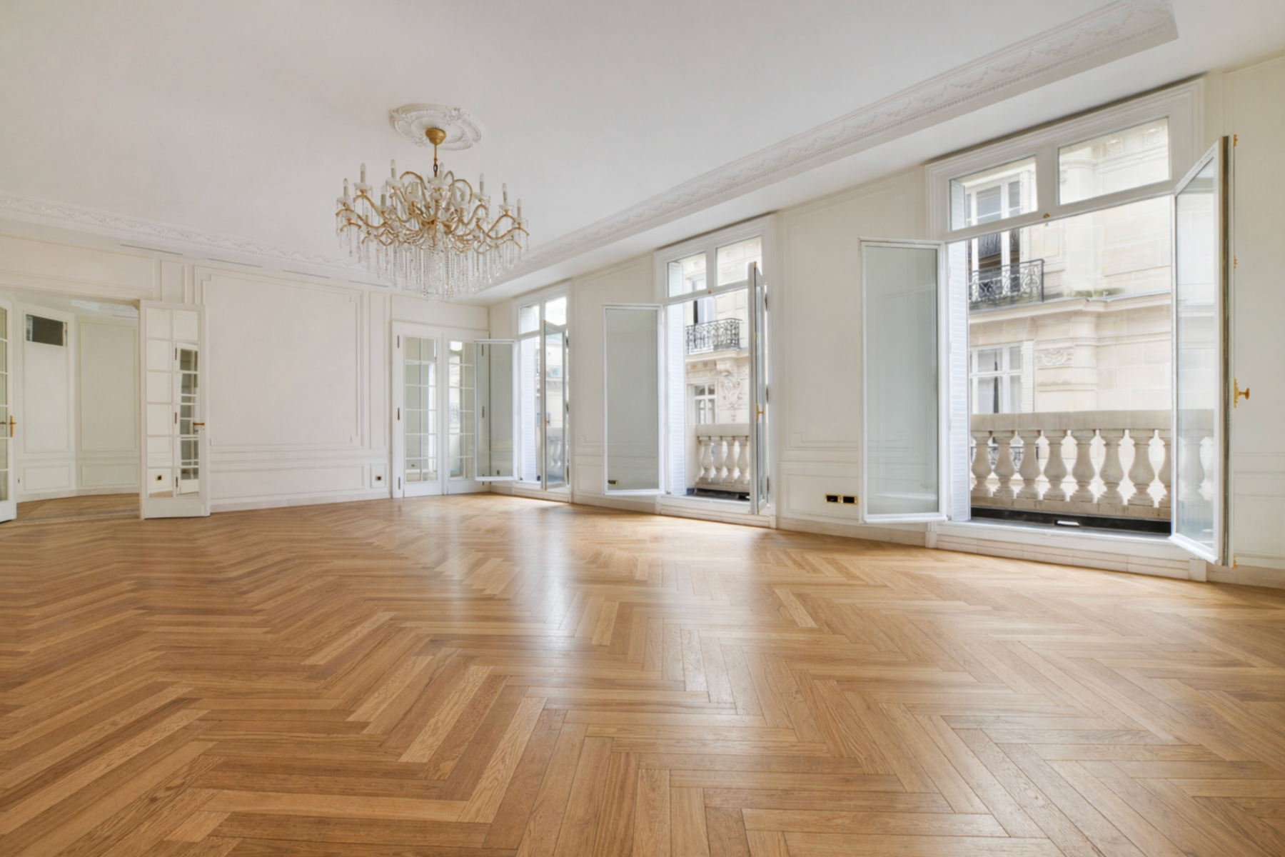 Apartment Ensemble Golden Triangle Paris 16th For Sale — HYPERLUXE