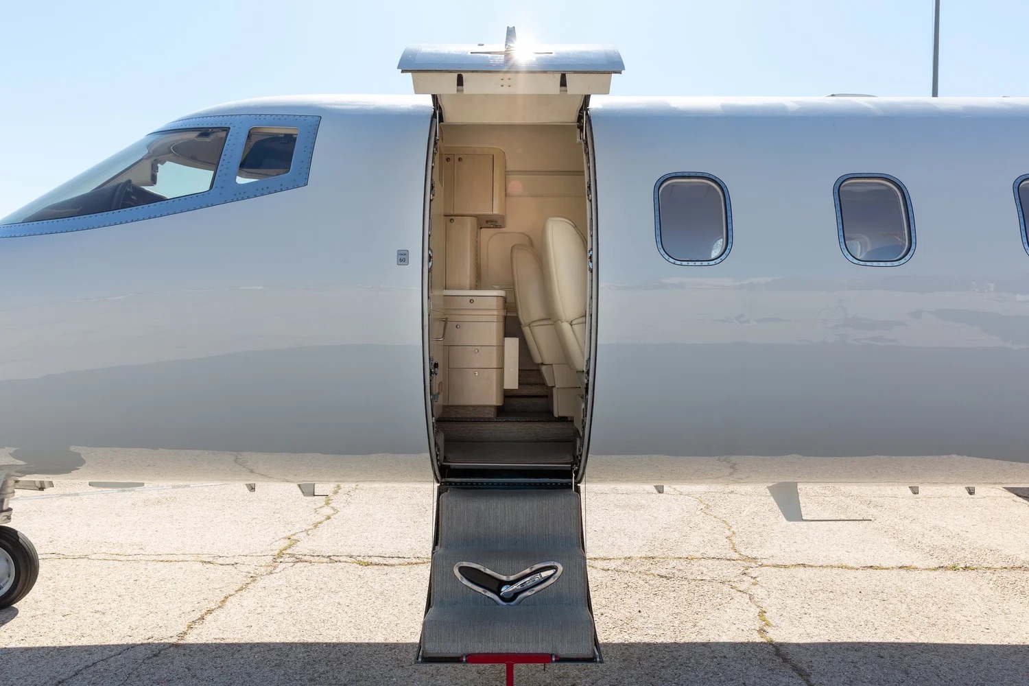 Bombardier Learjet 60 for sale