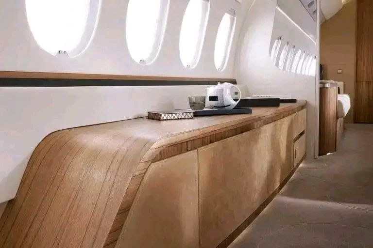 Falcon 8X