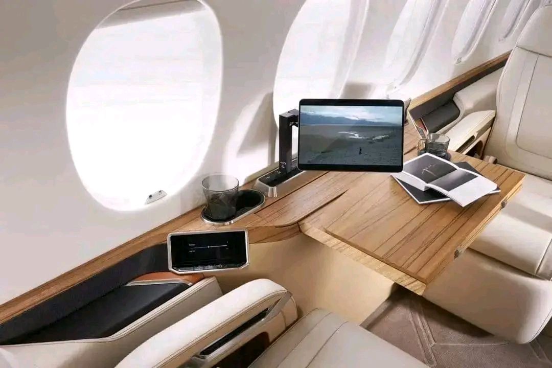 Falcon 8X