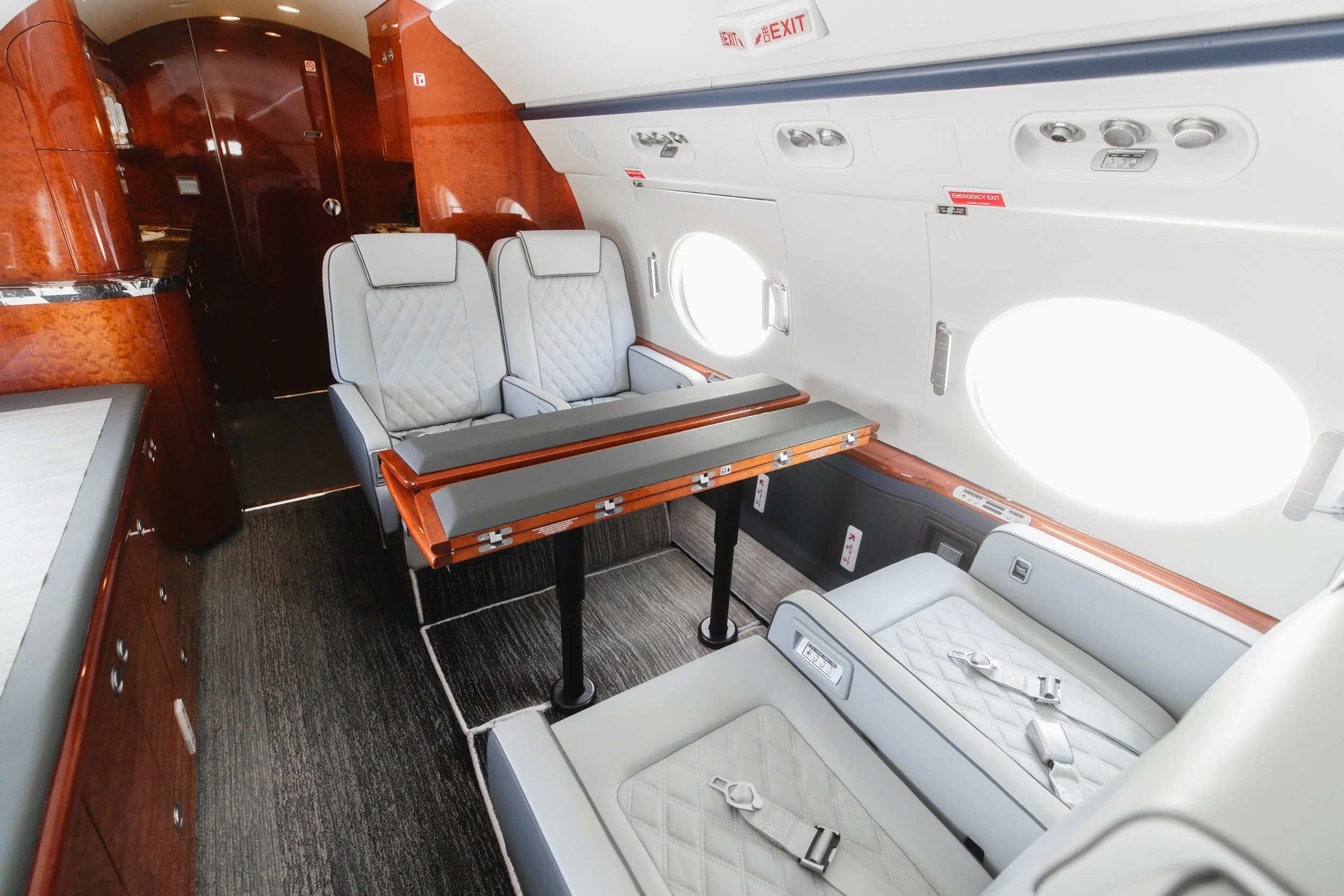 Gulfstream G450 conference group 2