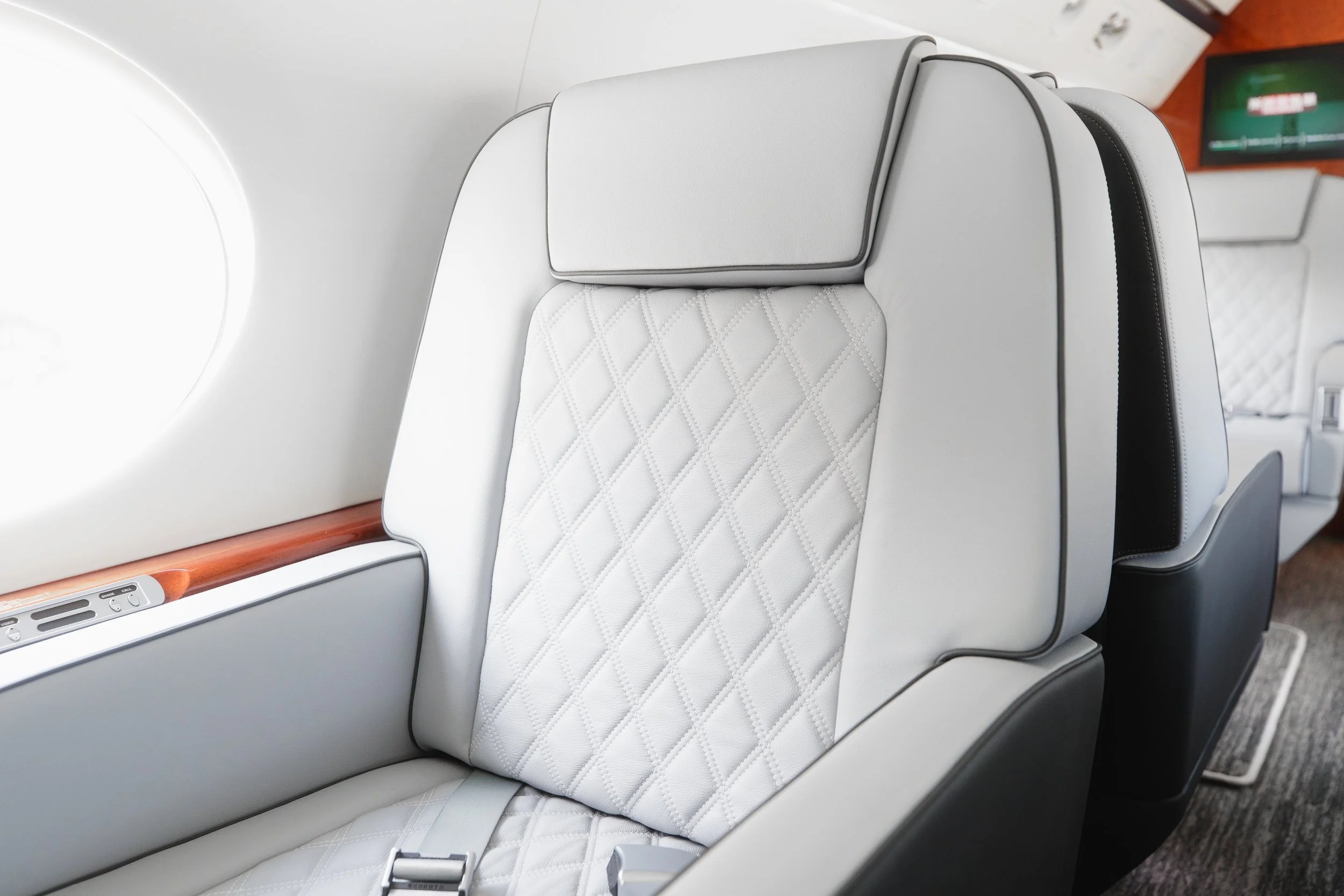 Gulfstream G450 seat detail