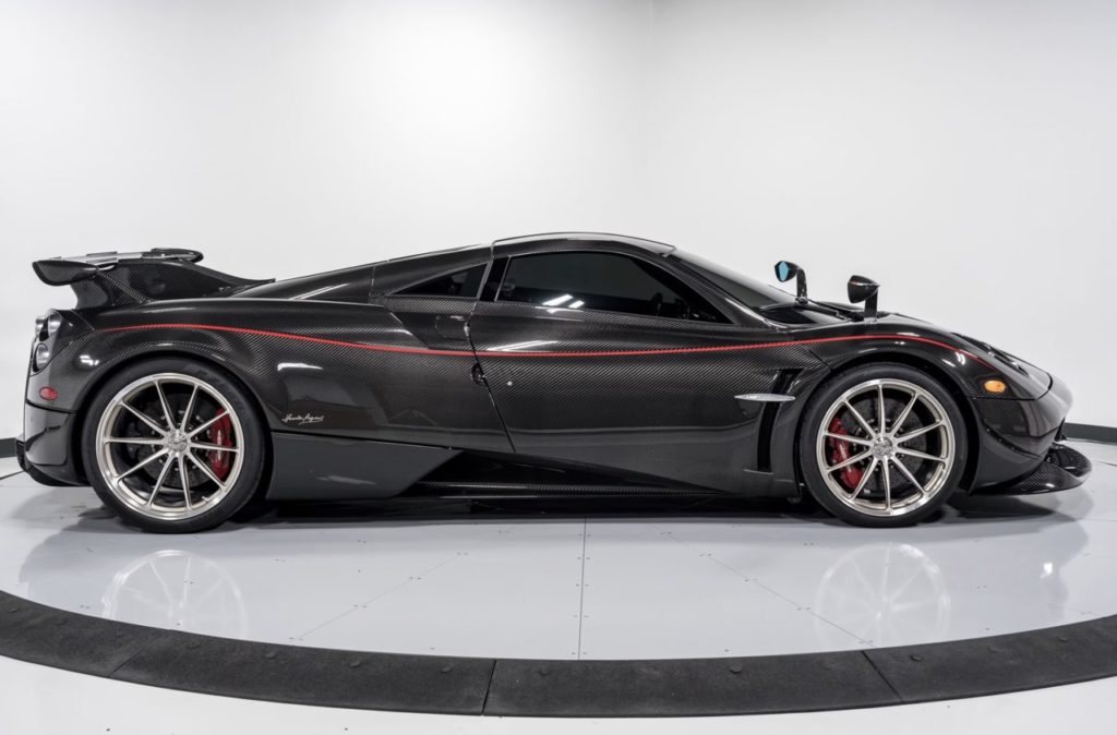 Pagani Huayra Tempesta for sale