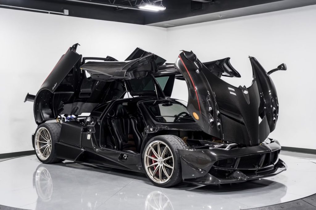 Pagani Huayra Tempesta for sale