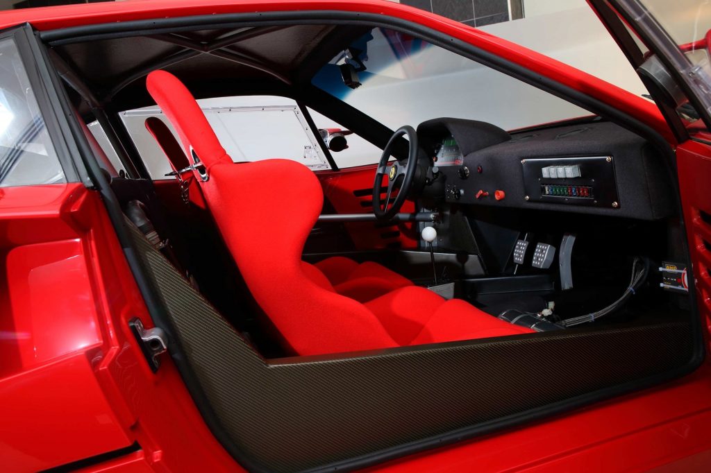 Ferrari F40 LM 1994 for sale - Hyper Luxe Off-market (5)