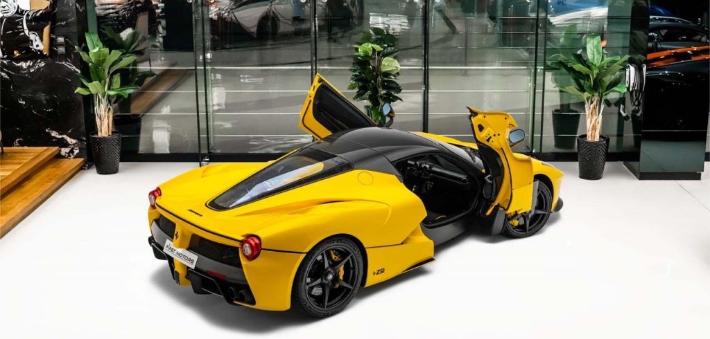Ferrari LaFerrari Aperta 2017 for sale - HYPERLUXE