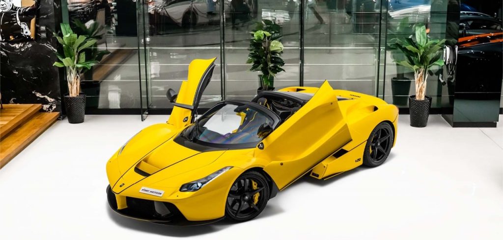 Ferrari LaFerrari Aperta 2017 for sale - HYPERLUXE